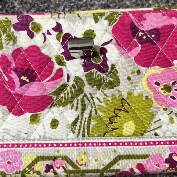 Vera Bradley Turnlock Wallet - Picture 3 of 11